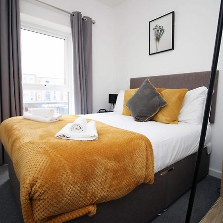 Beachview By Mia Living Close To Beach, Free Parking, Modern 2 Bedroom Apartment Бари Екстериор снимка