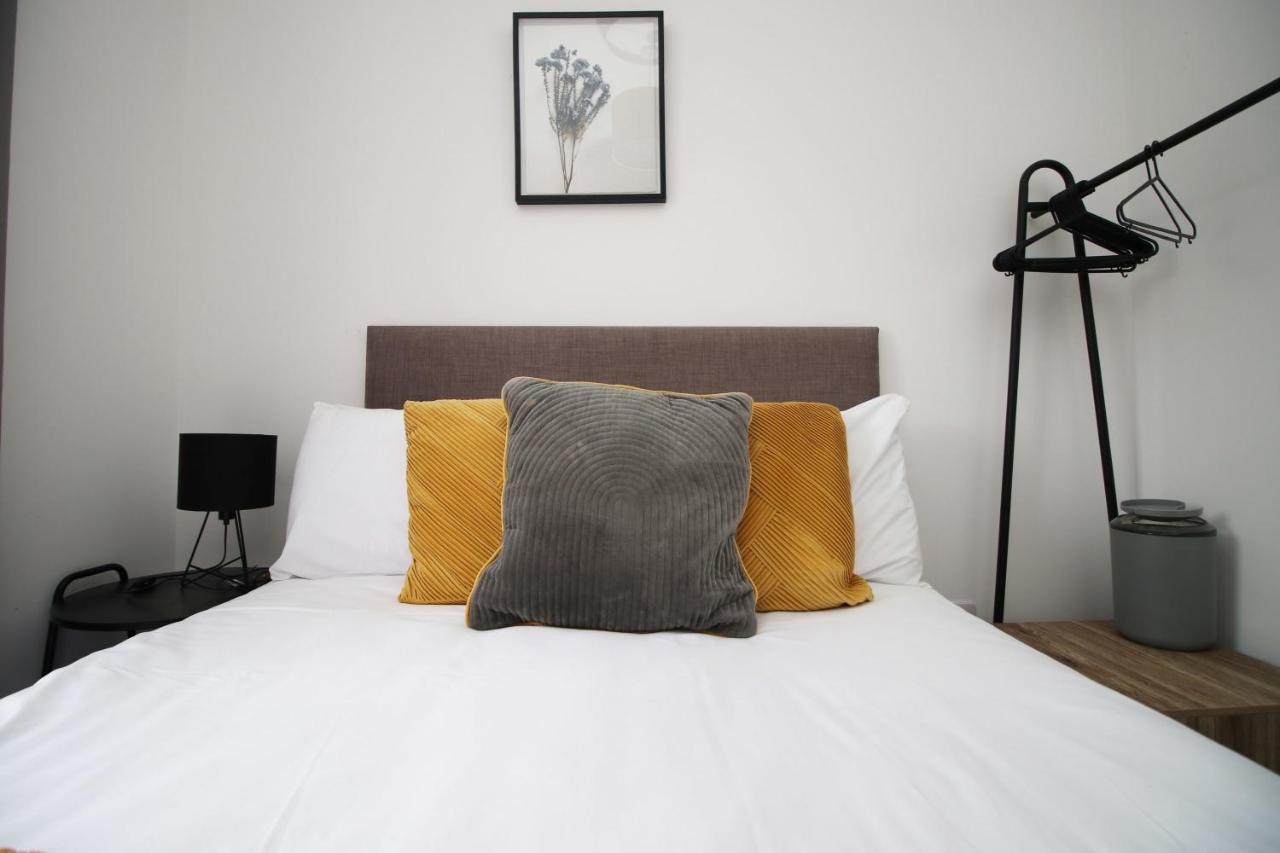 Beachview By Mia Living Close To Beach, Free Parking, Modern 2 Bedroom Apartment Бари Екстериор снимка
