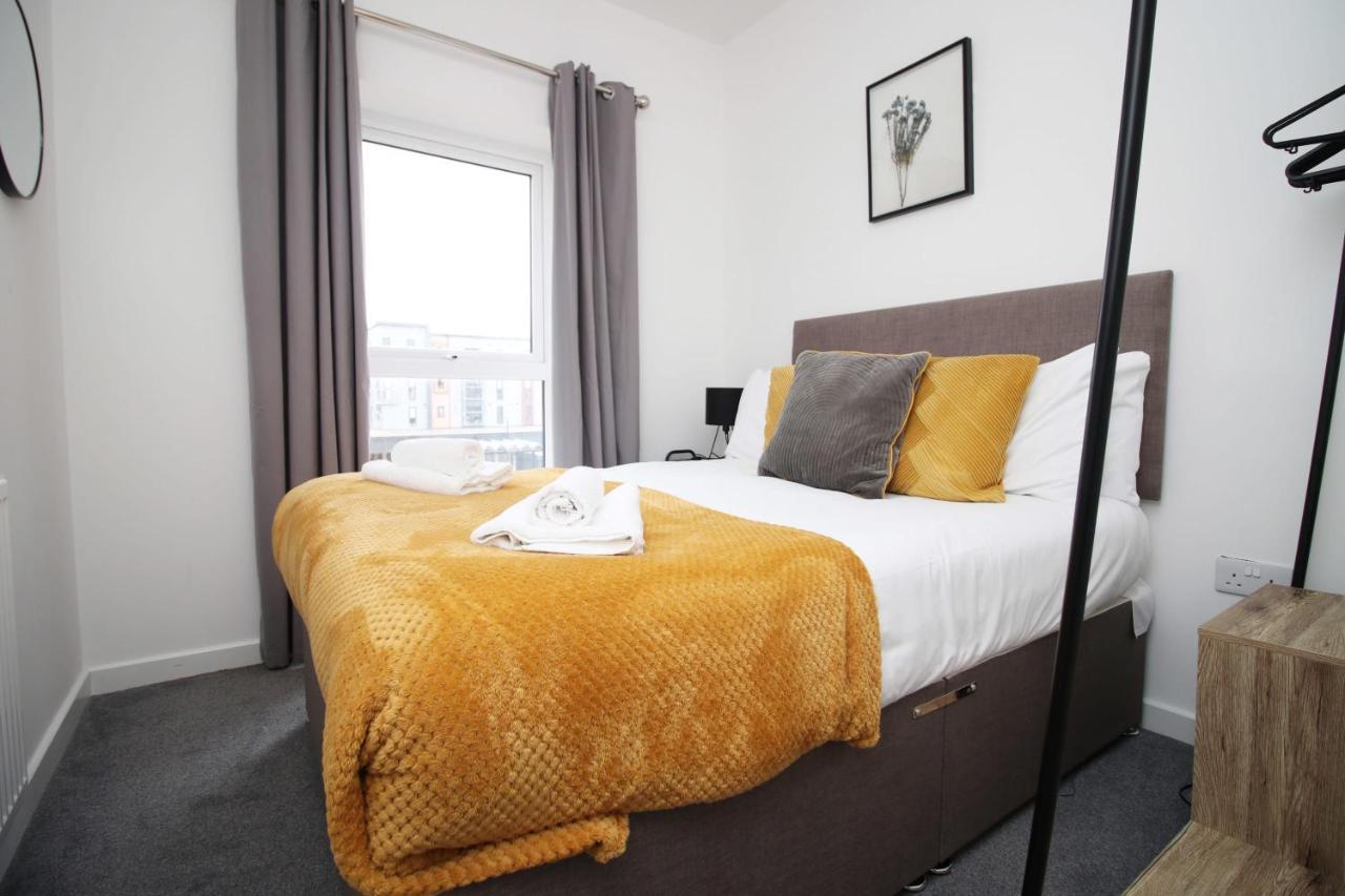 Beachview By Mia Living Close To Beach, Free Parking, Modern 2 Bedroom Apartment Бари Екстериор снимка
